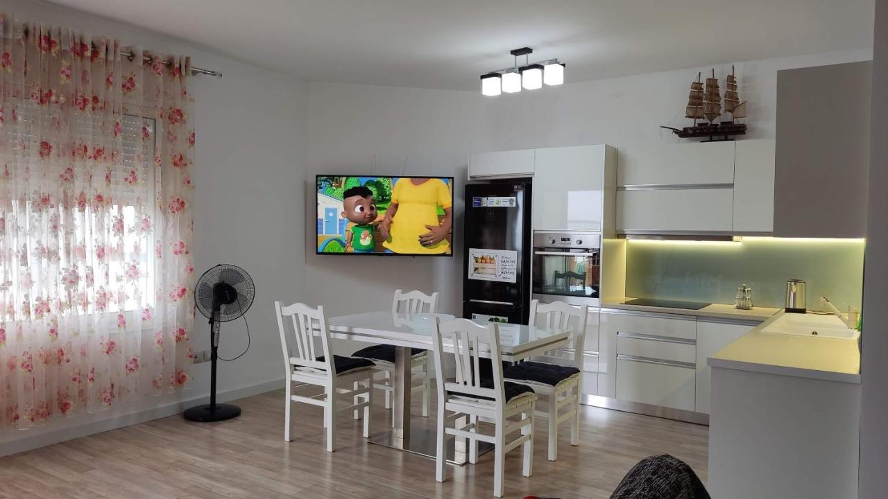 Deluxe Apartament Wlora