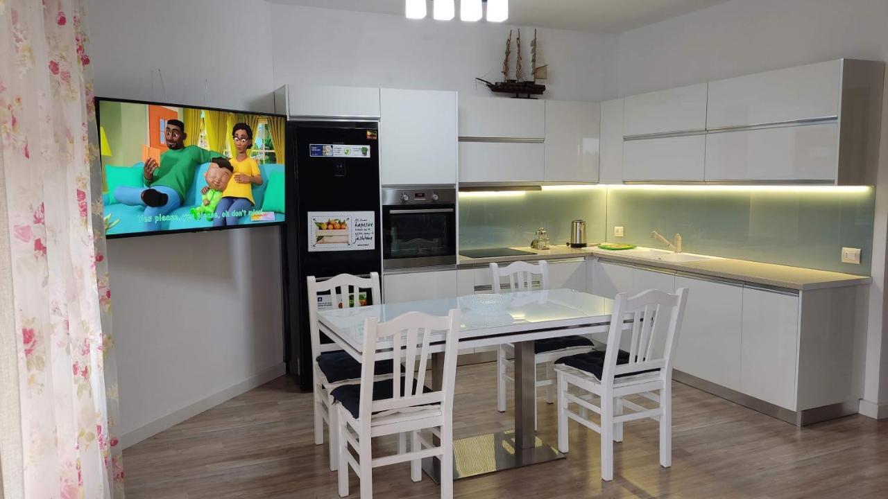 Deluxe Apartament Wlora